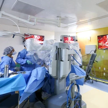 Programa de Cirurgia Robótica completa quatro anos com 1.623 procedimentos realizados