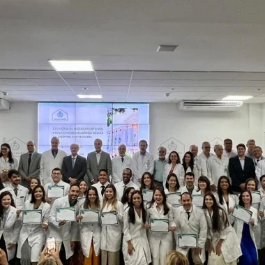 Residência Médica comemora 43 anos de atividades com formatura de 48 novos especialistas
