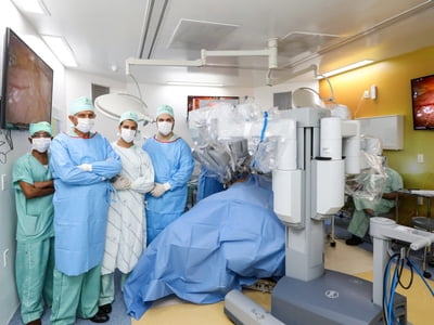 Hospital Santa Izabel alcança marca de 100 cirurgias robóticas