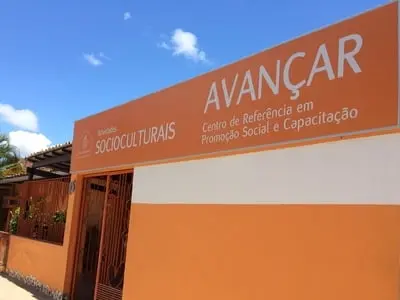 Programa Avançar realiza exposição “Velhas sábias”, inspirada em livro de psicanalista junguiana