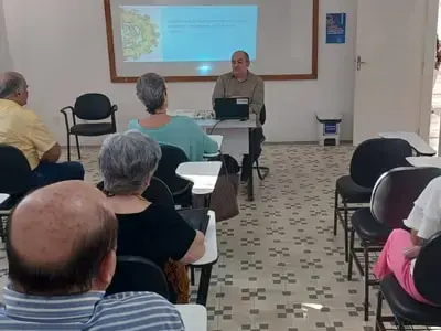 Historiador da arte ministra palestra na Santa Casa da Bahia sobre a talha neoclássica 