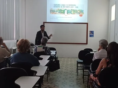 Rafael Dantas realiza palestra na FSC sobre a guerra da independência do Brasil na Bahia