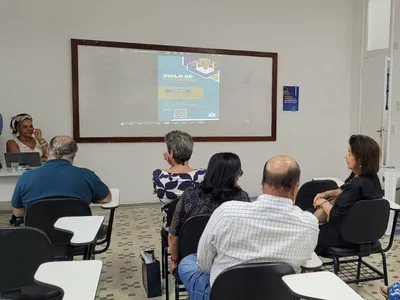Chef Tereza Paim realiza palestra na FSC sobre a história da culinária na Bahia 