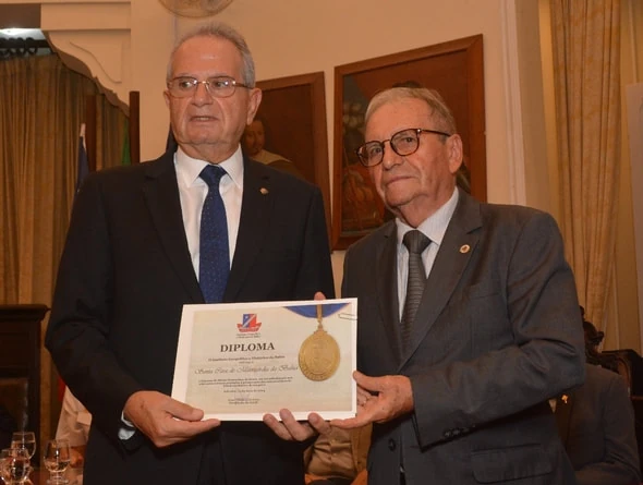 Santa Casa da Bahia é homenageada pelo Instituto Geográfico e Histórico da Bahia