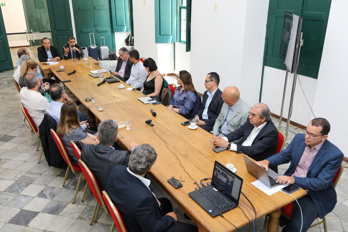 Santa Casa da Bahia recebe representantes de entidades do setor saúde em Assembleia Geral do Ibross  